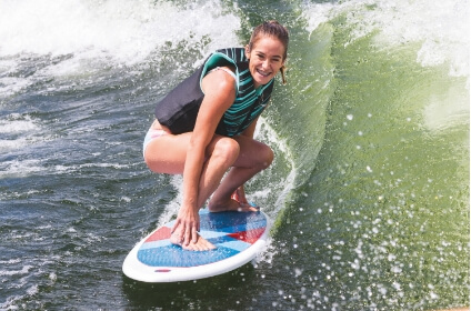 コネリー ウェイクサーフィン