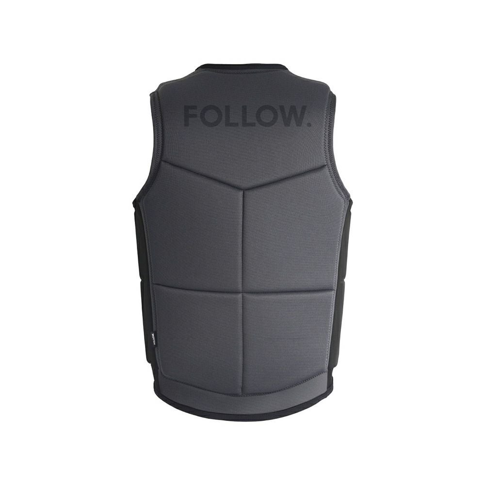 FollowのSection（黒）インパクトベストの背面
