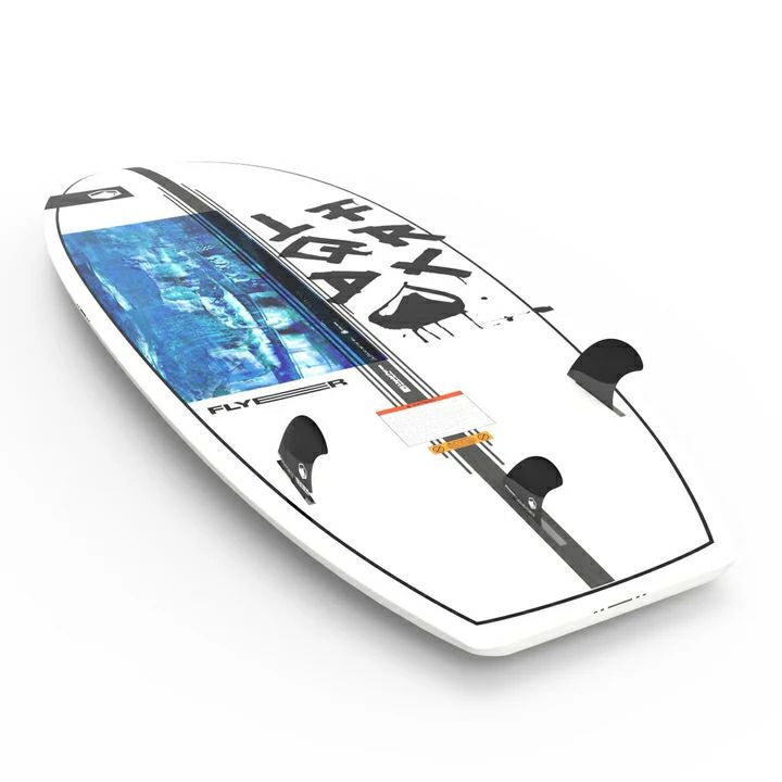 LIQUID FORCEのウェイクサーフボード　Flyer Thrusterの裏