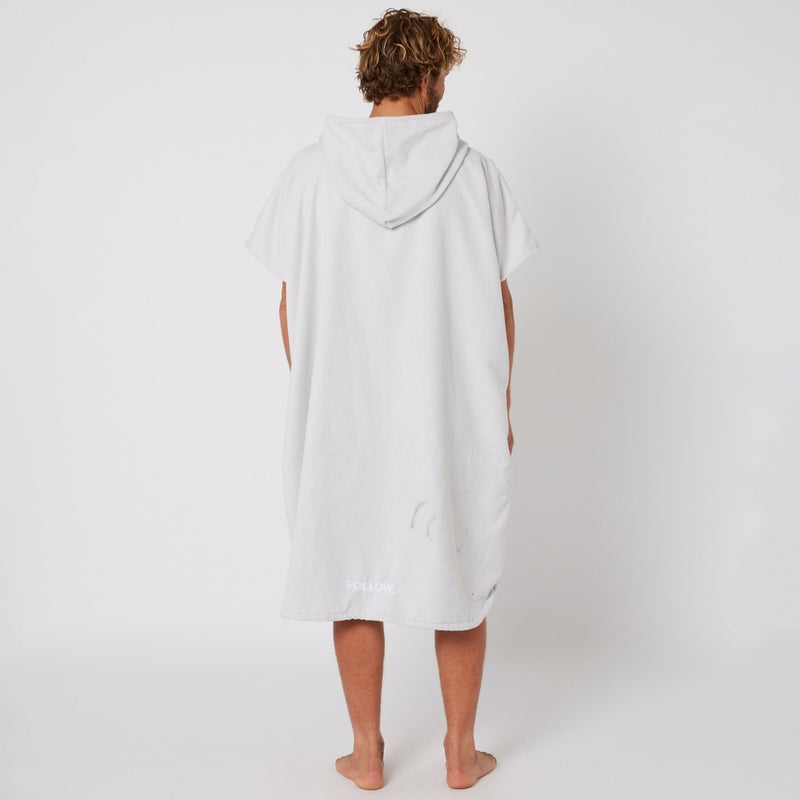 Followのポンチョ　CorpTowelie (Grey)　着用画像　後ろ