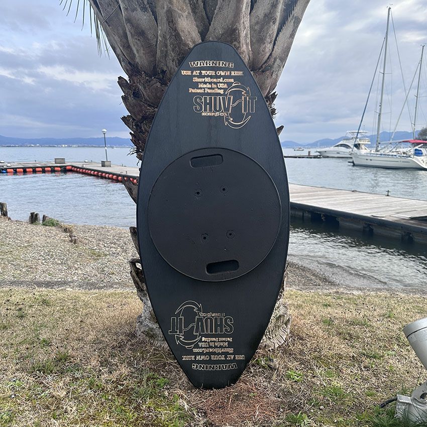 陸トレーニング用　ShuvIT Boardの裏